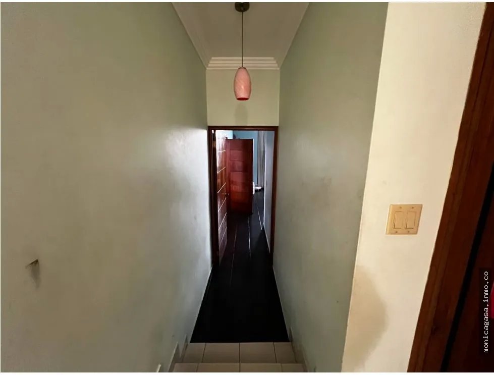 Venta de Casa en Betania, PH. Castellanos, Apartamento B.