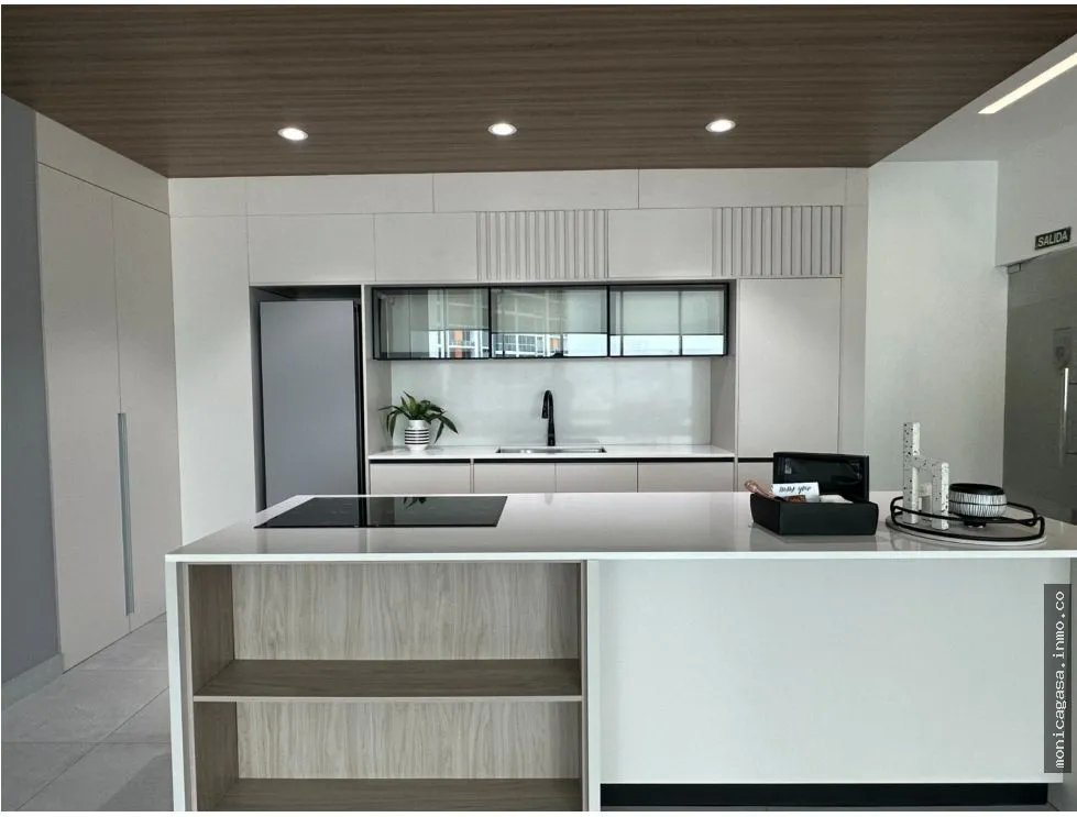 Venta de apartamento en PH. UPTOWN, Bella Vista.