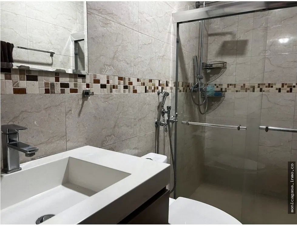 Venta de casa en Betania, PH. Castellanos, Apartamento A