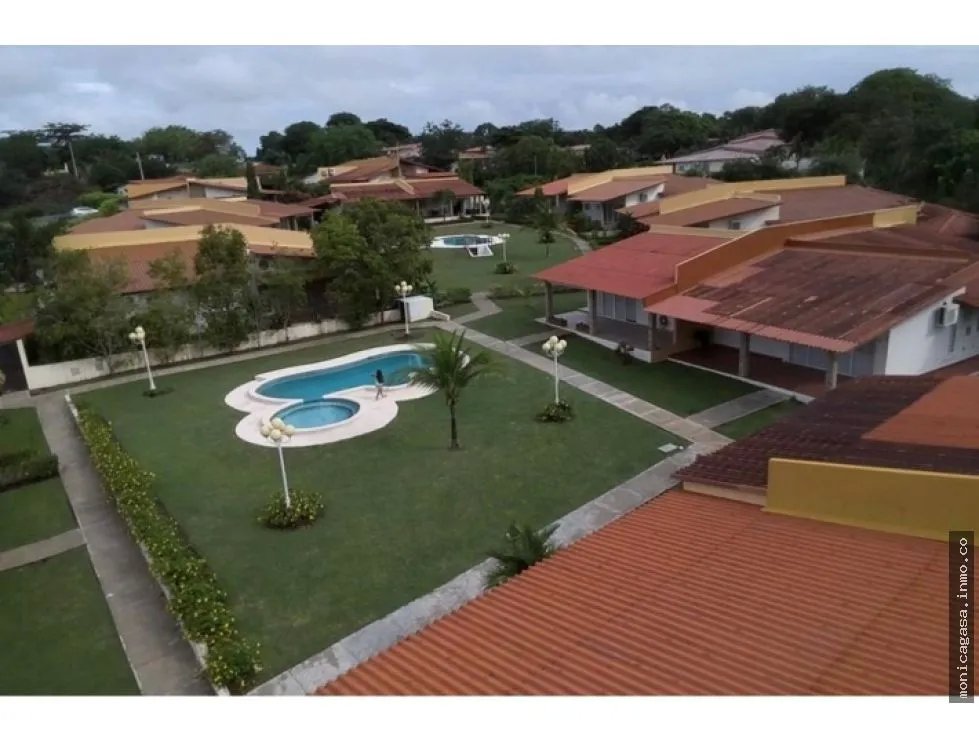 Alquiler de casa Coronado/PH. Villas Brisas de Lajas