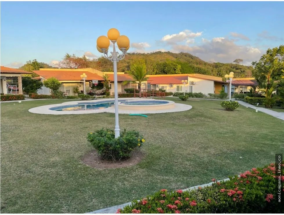 Alquiler de casa Coronado/PH. Villas Brisas de Lajas