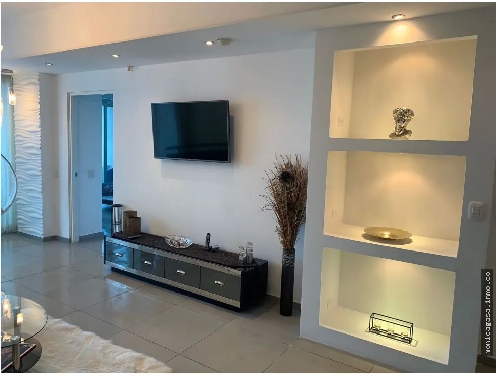 Luxury PH Yacht Club Apartment Rental / Ave. Balboa / 178 m2