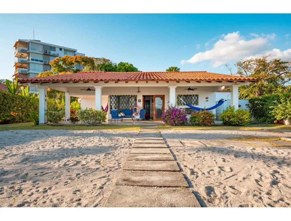 RIO HATO / PLAYA BLANCA / 1091 M2 / 3 HABITACIONES / FRENTE AL MAR