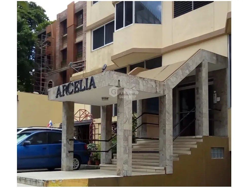 SE VENDE APARTAMENTO OBARRIO ARCELIA 85M 2 HABITACIONES REMATE