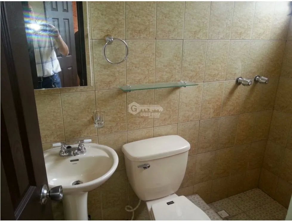 SE VENDE APARTAMENTO OBARRIO ARCELIA 85M 2 HABITACIONES REMATE