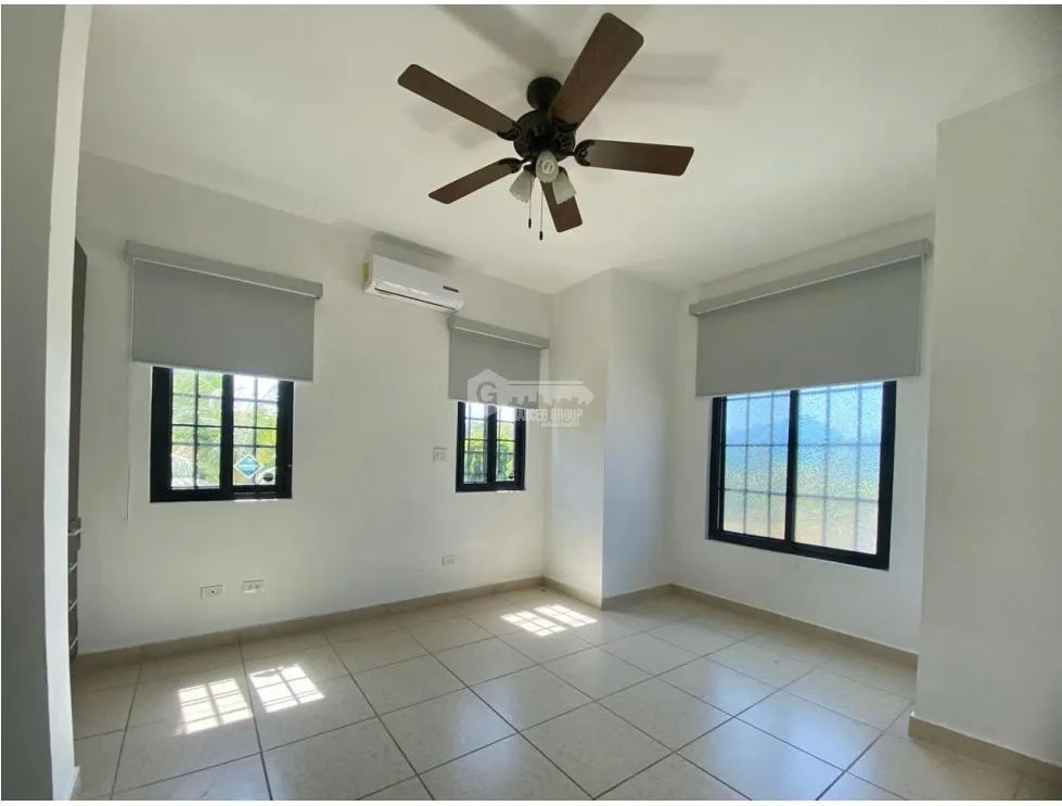 SAN CARLOS / HACIENDA PACIFICA / 1500M2 / 3 HABITACION/ AMPLIO PATIO