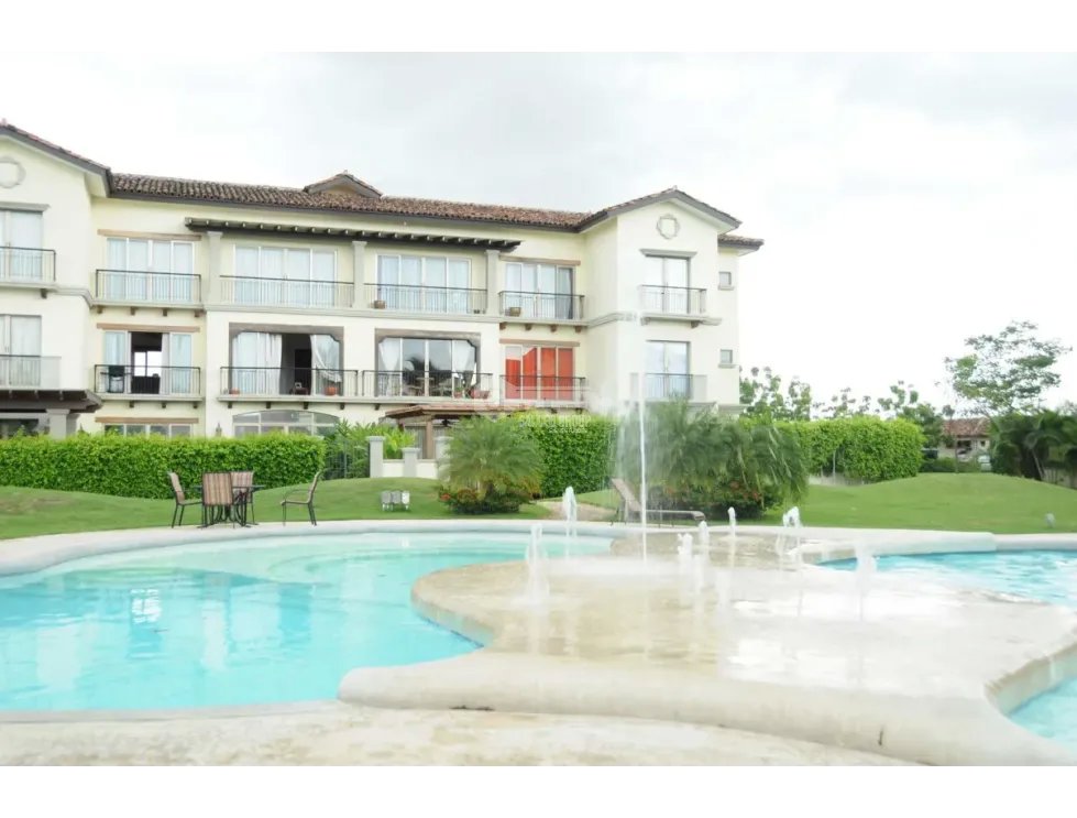 BUENAVENTURA / PH LOS PORTALES / 1251M / PISCINA / FRENTE AL LAGO