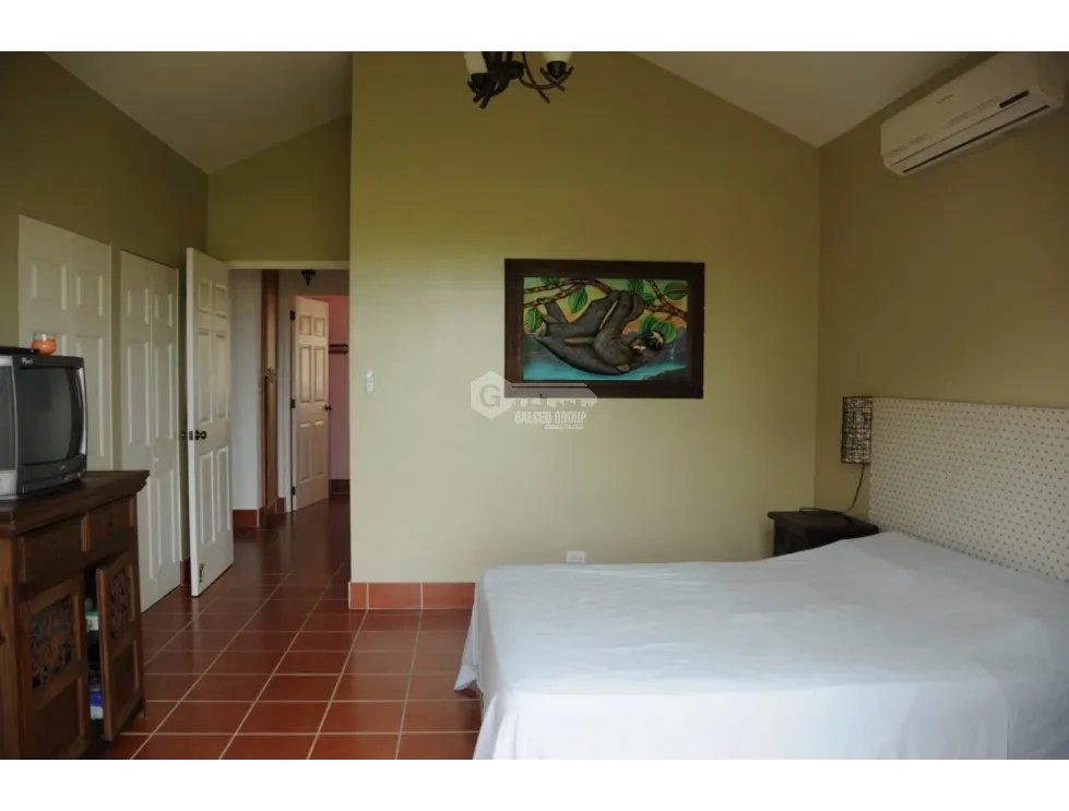 SE VENDE CASA EN BUENAVENTURA  PH LOS PORTALES 1251M FRENTE AL LAGO