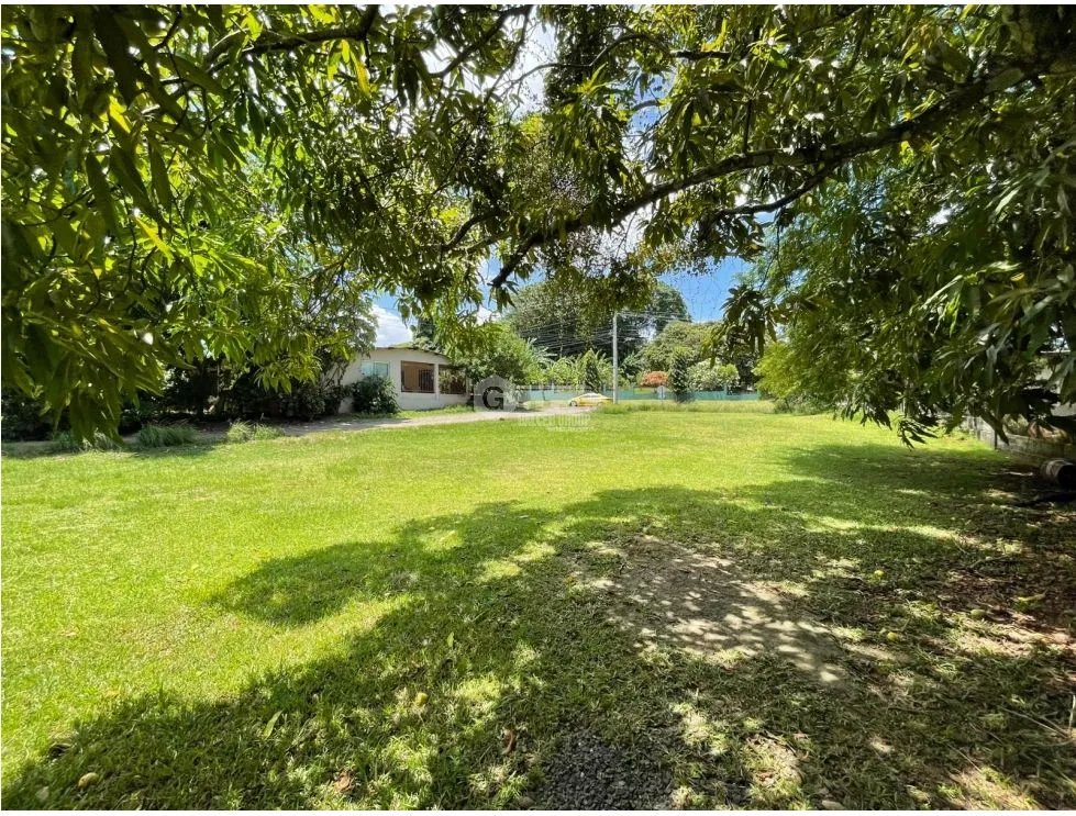 SE VENDE TERRENO EN CHORRERA LLANO LARGO 1000 M2 PLANO