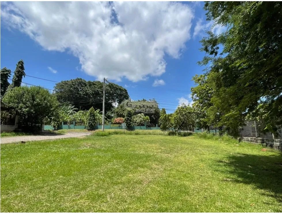 CHORRERA / LLANO LARGO / 1000 M2 / AMPLIO TERRENO / ZONAS VERDES