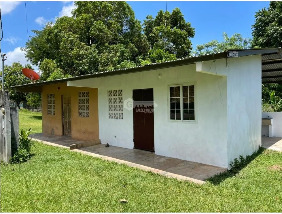CHORRERA / LLANO LARGO / 1000 M2 / AMPLIO TERRENO / ZONAS VERDES