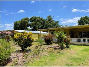 SE VENDE CASA EN CHORRERA LLANO LARGO 600 M2 CON AMPLIA TERRAZA
