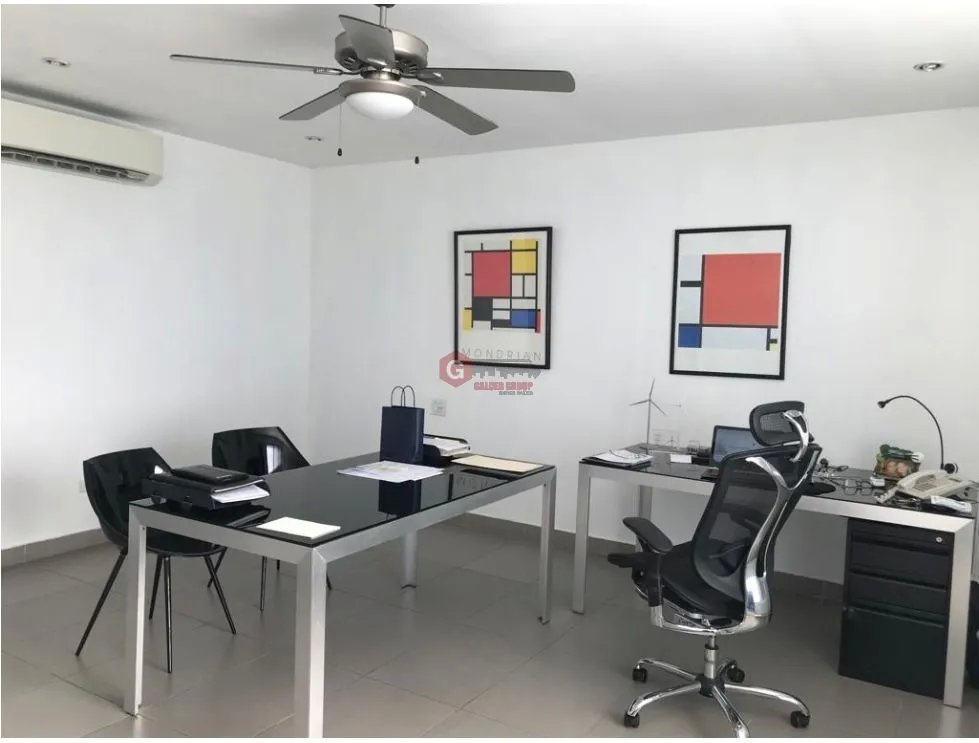 OBARRIO / CASA COMERCIAL O RESIDENCIAL / 500M / 2 NIVELES / DEPOSITO