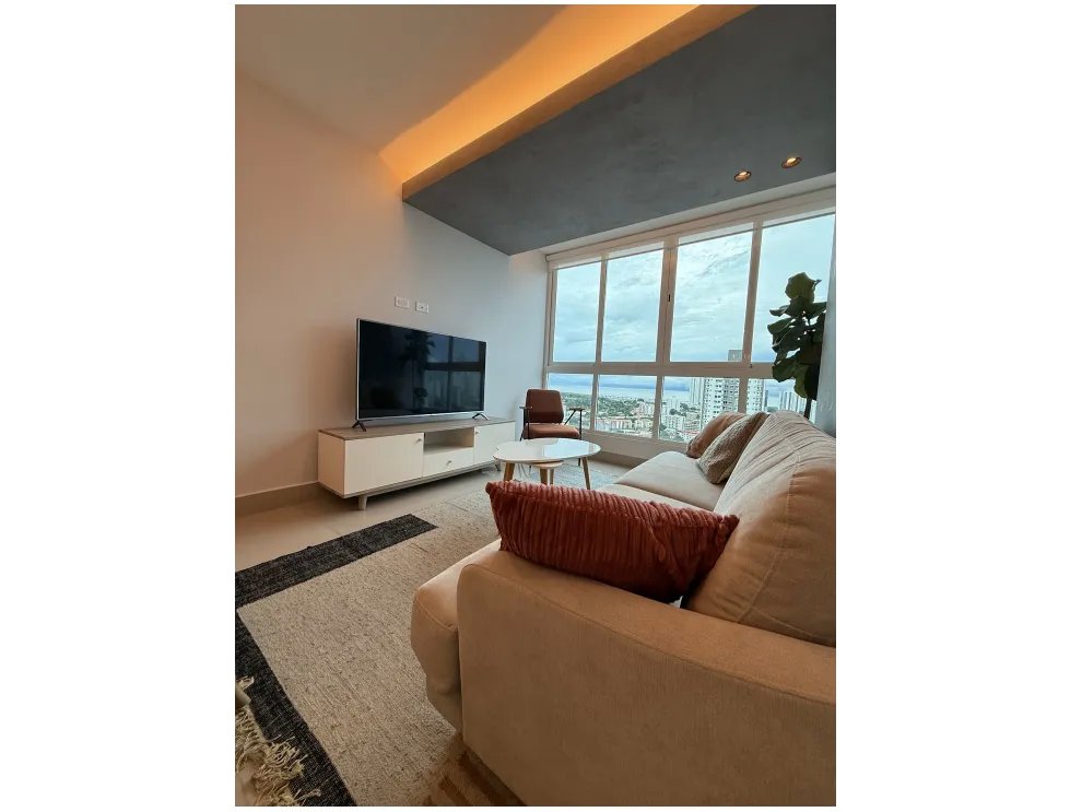 VIA ESPAÑA / ALTO RIO / 71M / 2 BEDROOMS / DEPOSIT / SEA VIEW
