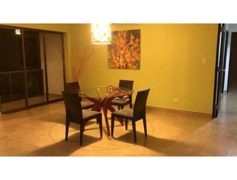SE VENDE APARTAMENTO EN PUNTA BARCO RESORT 220 M2 CON PISCINA