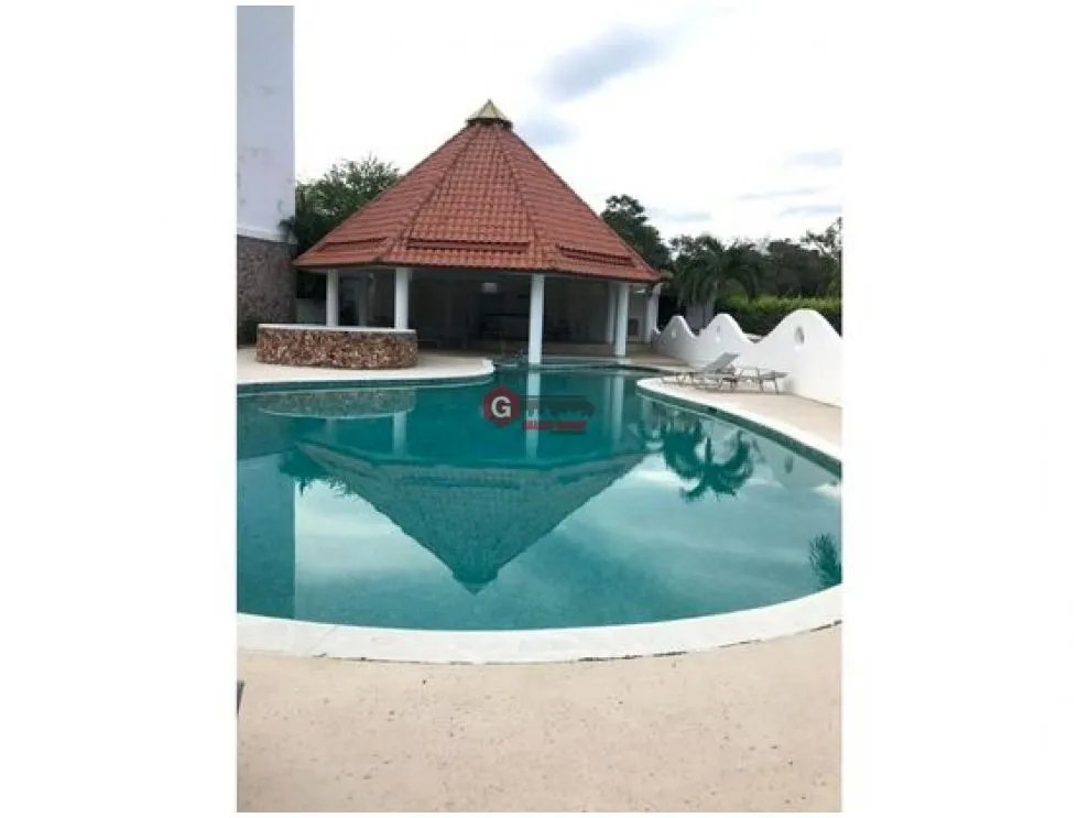 PUNTA BARCO RESORT / 4 BEDROOMS / 220 M2 / TERRACE / SWIMMING POOL