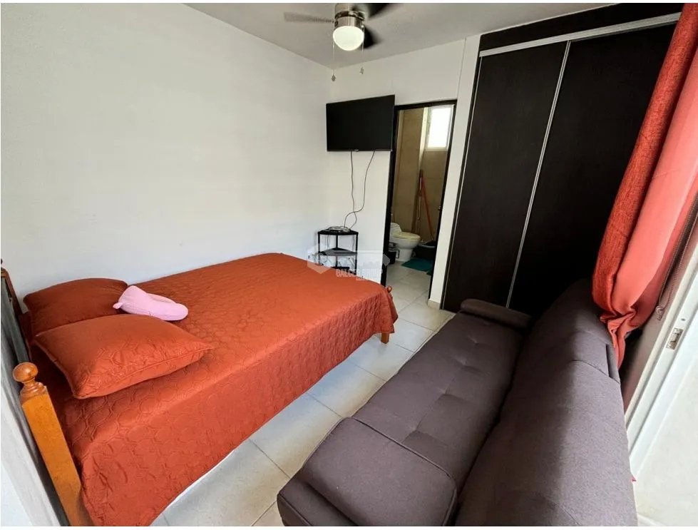 SE VENDE APARTAMENTO EN PLAYA CORONA  34M2  A PASOS DE LA PLAYA