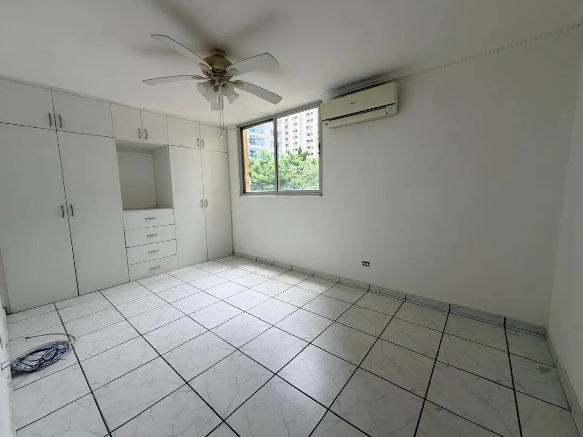 Apartamento en venta en Villa de las Fuentes