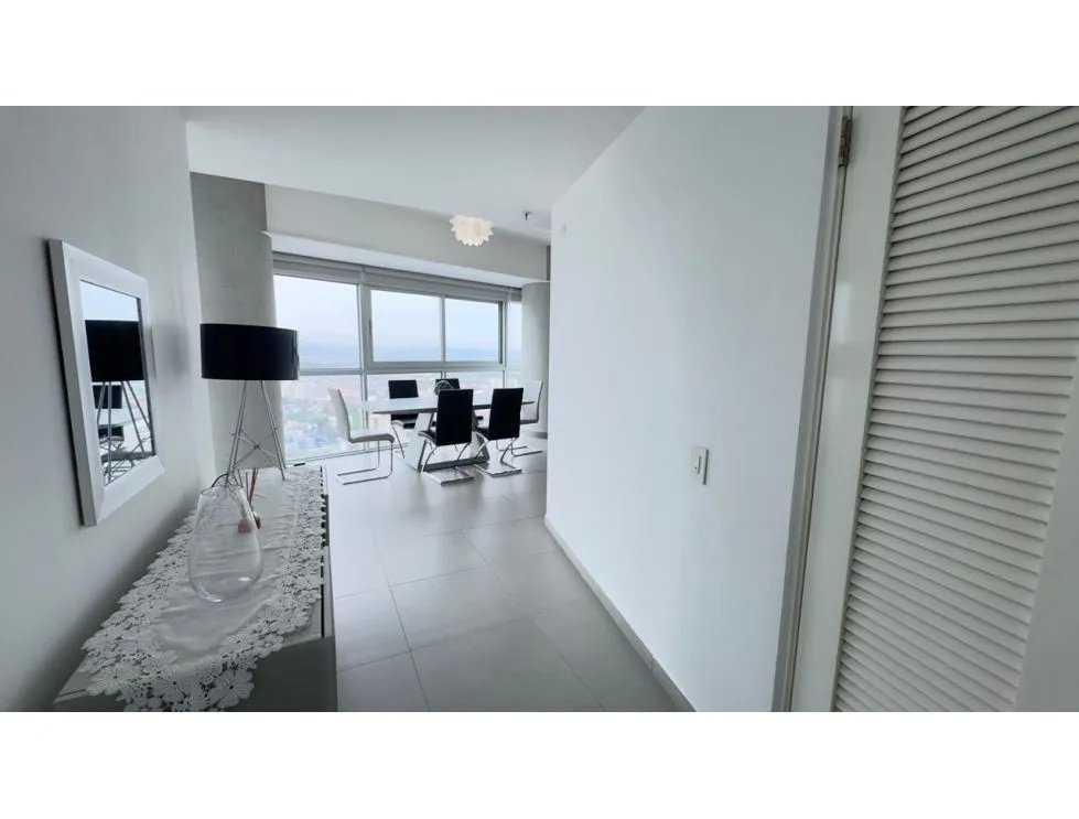 Alquiler de apartamento amueblado en PH Yacht Club | Av. Balboa. E.L