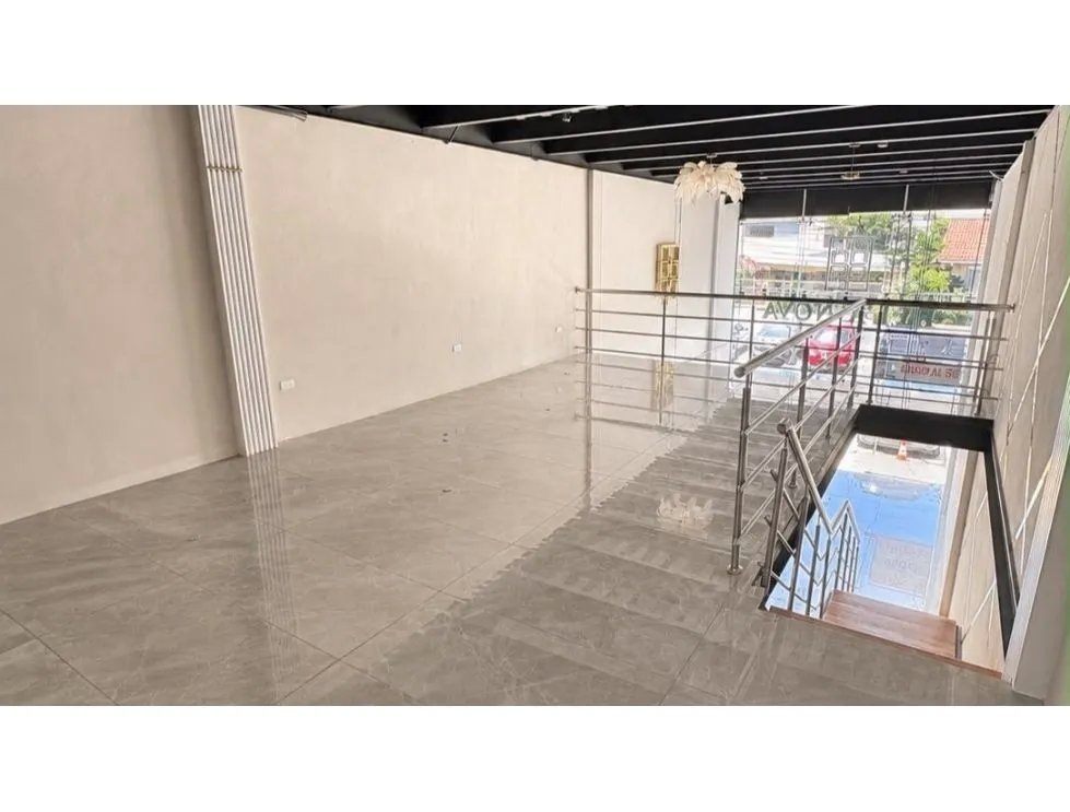 Alquiler de local comercial en Plaza Midtown, San Francisco. EAR