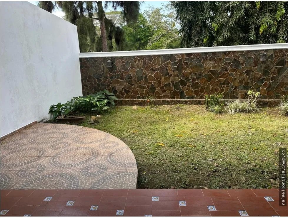 SE VENDE CASA EN DOS MARES