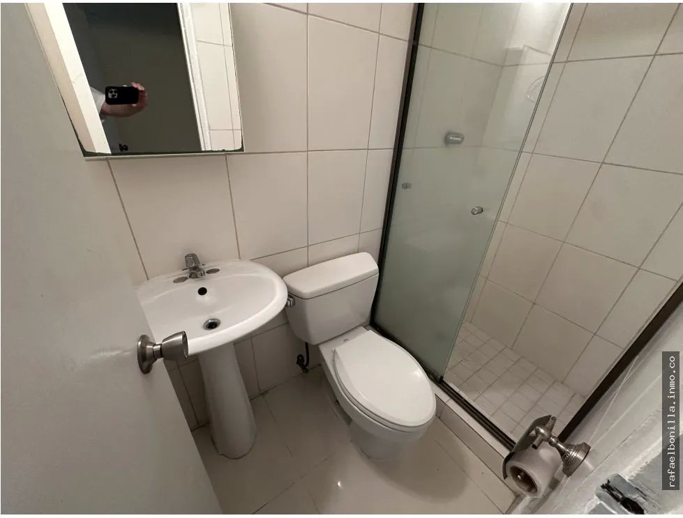 SE VENDE APARTAMENTO EN MARBELLA