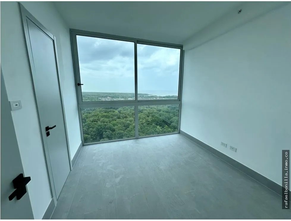SE ALQUILA APARTAMENTO EN SANTA MARIA