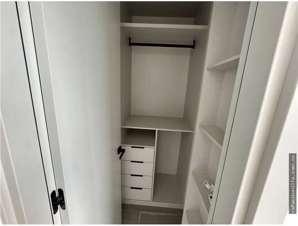 SE ALQUILA APARTAMENTO EN SANTA MARIA