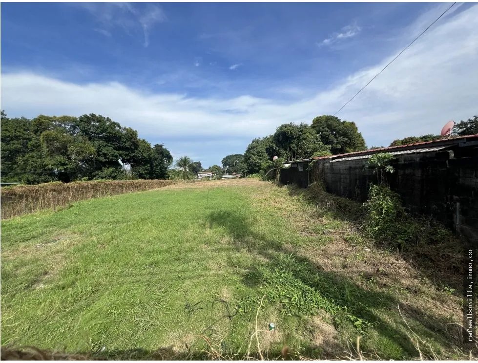 SE VENDE TERRENO EN PEDREGAL