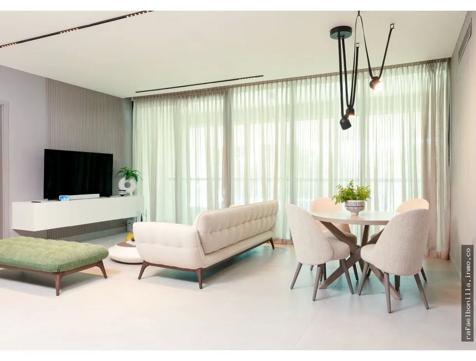 SE VENDE APARTAMENTO EN CALLE URUGUAY