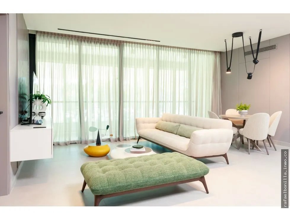 SE VENDE APARTAMENTO EN CALLE URUGUAY