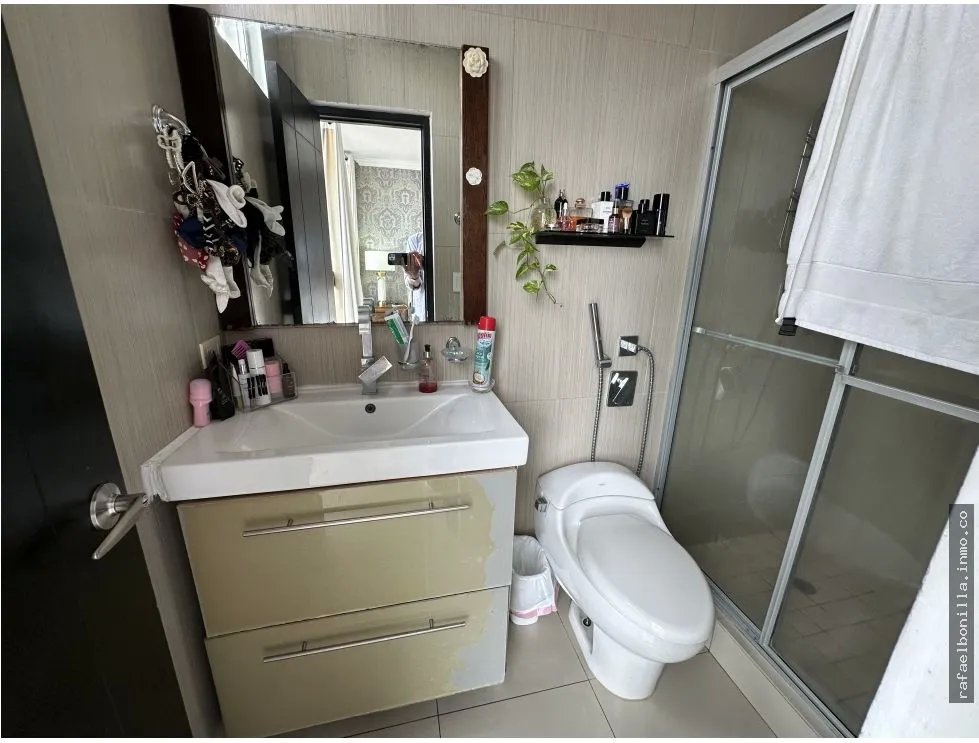 SE VENDE APARTAMENTO EN SAN FRANCISCO