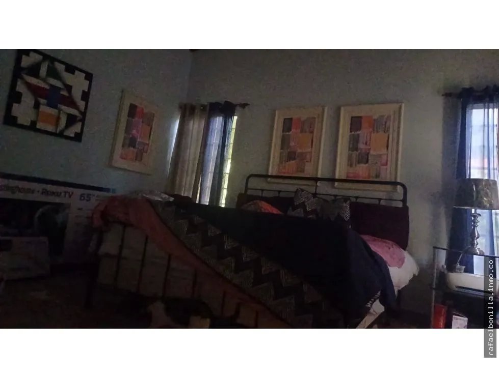 SE VENDE CASA EN LOS LIRIOS (VIA AL VALLE DE ANTON)