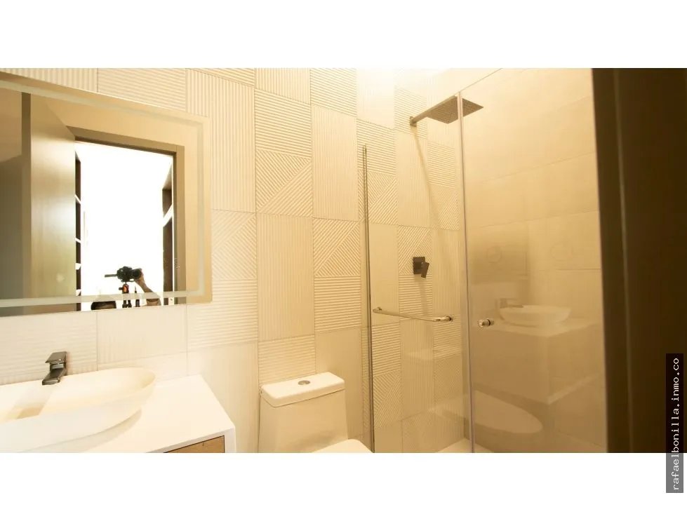 SE VENDE APARTAMENTO EN MARBELLA