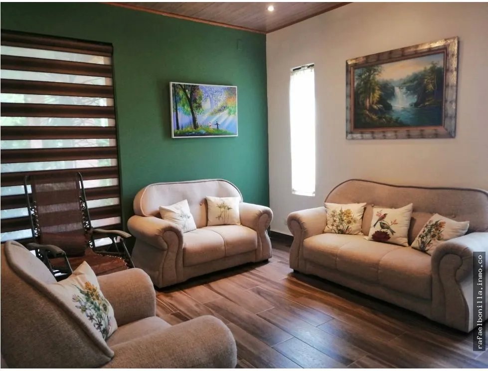 SE VENDE CASA EN EL VALLE DE ANTON