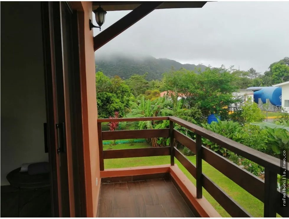 SE VENDE CASA EN EL VALLE DE ANTON