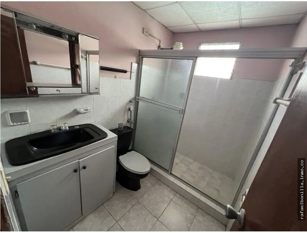 SE VENDEN DOS CASAS EN BETANIA