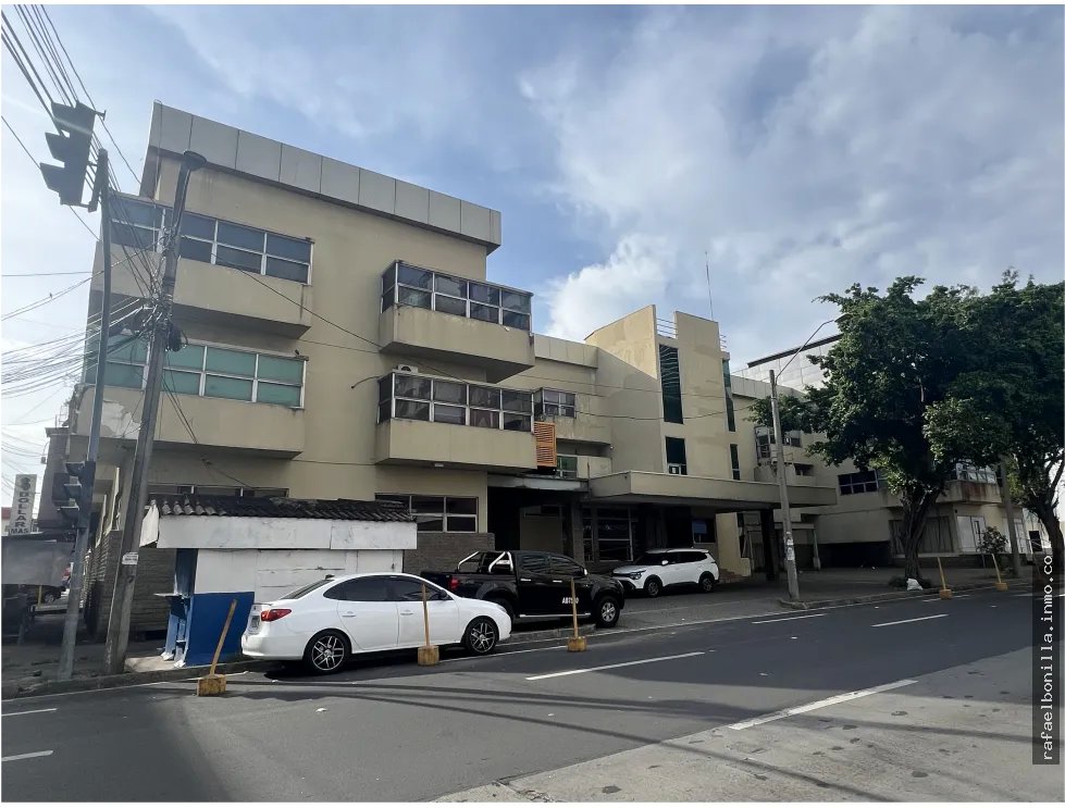SE VENDE EDIFICIO DE OFICINAS EN AVENIDA PERU