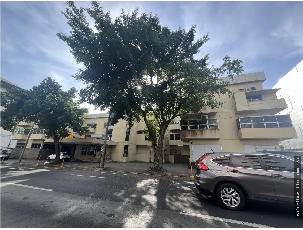 SE VENDE EDIFICIO DE OFICINAS EN AVENIDA PERU
