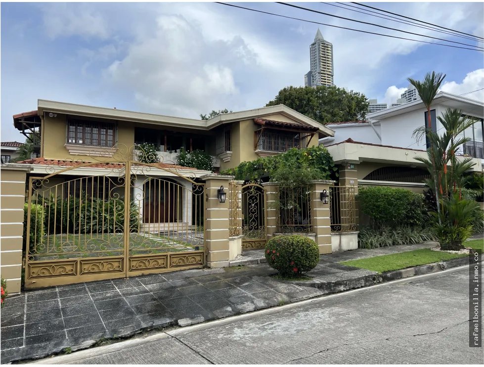 Venta de casa en La Alameda