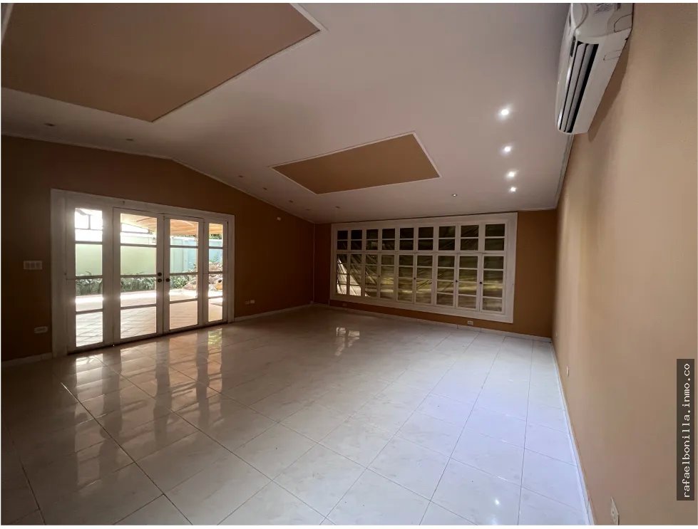 Venta de casa en La Alameda