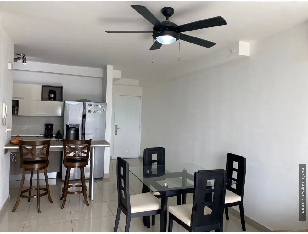 Furnished Apartment Rental in Torre Delta
