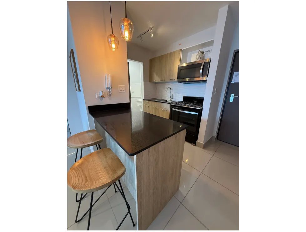 VIA ESPAÑA / ALTO RIO / 80M / 3 HABITACIONES / ESTUDIO / VISTA AL MAR