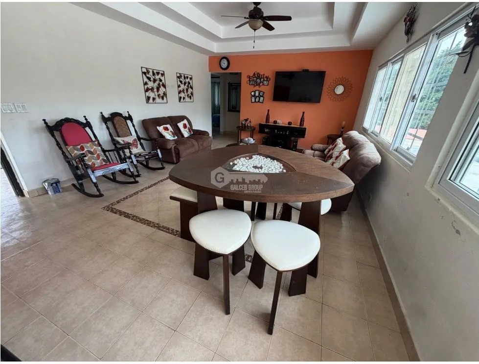 SAN CARLOS / LAS MARGARITAS / 1867M / 3 HABITACIONES / PISCINA / AG