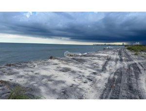 LAND / GORGONA / MALIBU BEACH / 1200 M² / BEACHFRONT