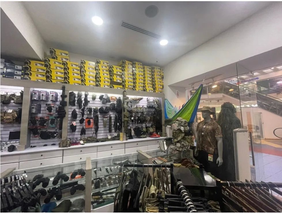 COMMERCIAL SPACE / ALBROOK MALL / 91M / DIVISIBLE / GROUND FLOOR