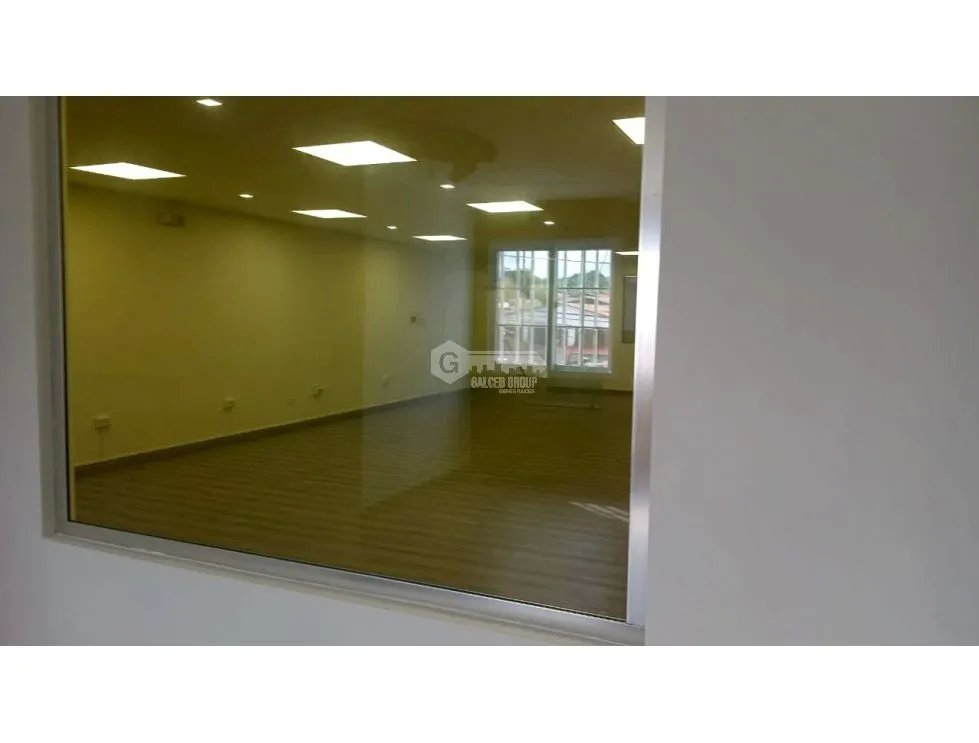 COMMERCIAL SPACE / BRISAS DEL GOLF / VILLAGE GALLERY / 120M / UPPER FLOOR / JC