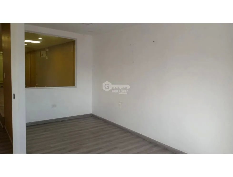 COMMERCIAL SPACE / BRISAS DEL GOLF / VILLAGE GALLERY / 120M / UPPER FLOOR / JC