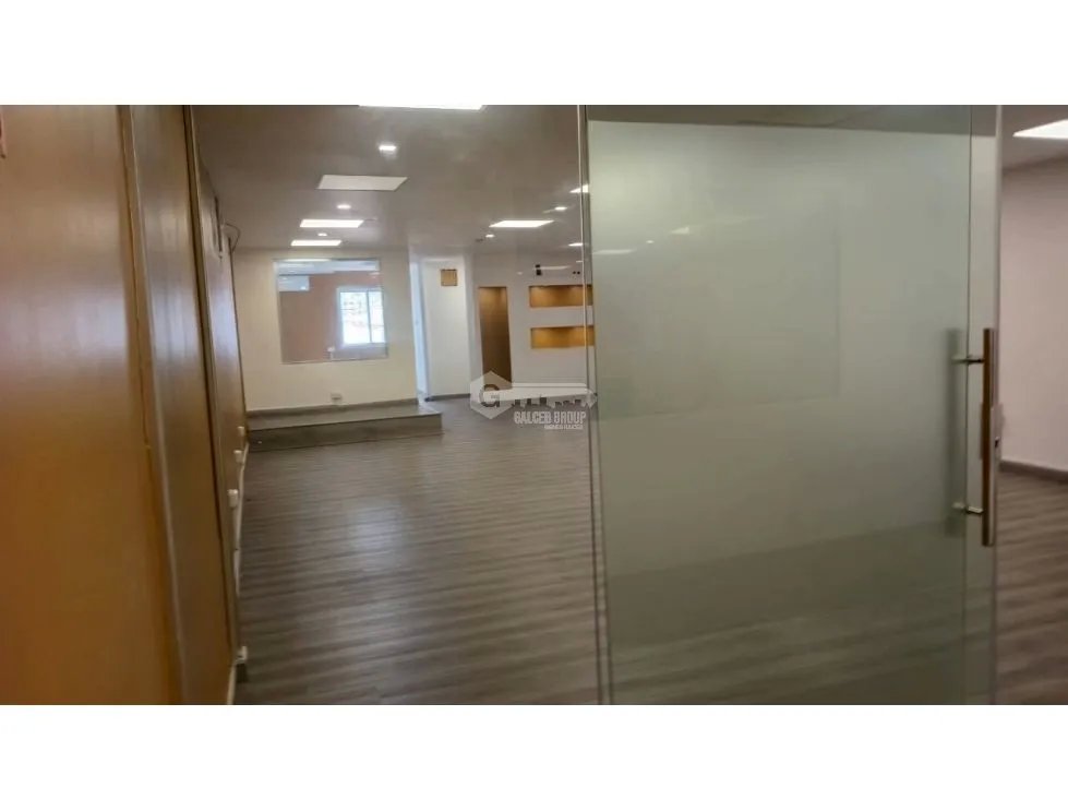 COMMERCIAL SPACE / BRISAS DEL GOLF / VILLAGE GALLERY / 120M / UPPER FLOOR / JC