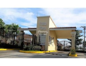 House for Sale Brisas del Golf Villa Alta 422M 4 Bedrooms 2 …